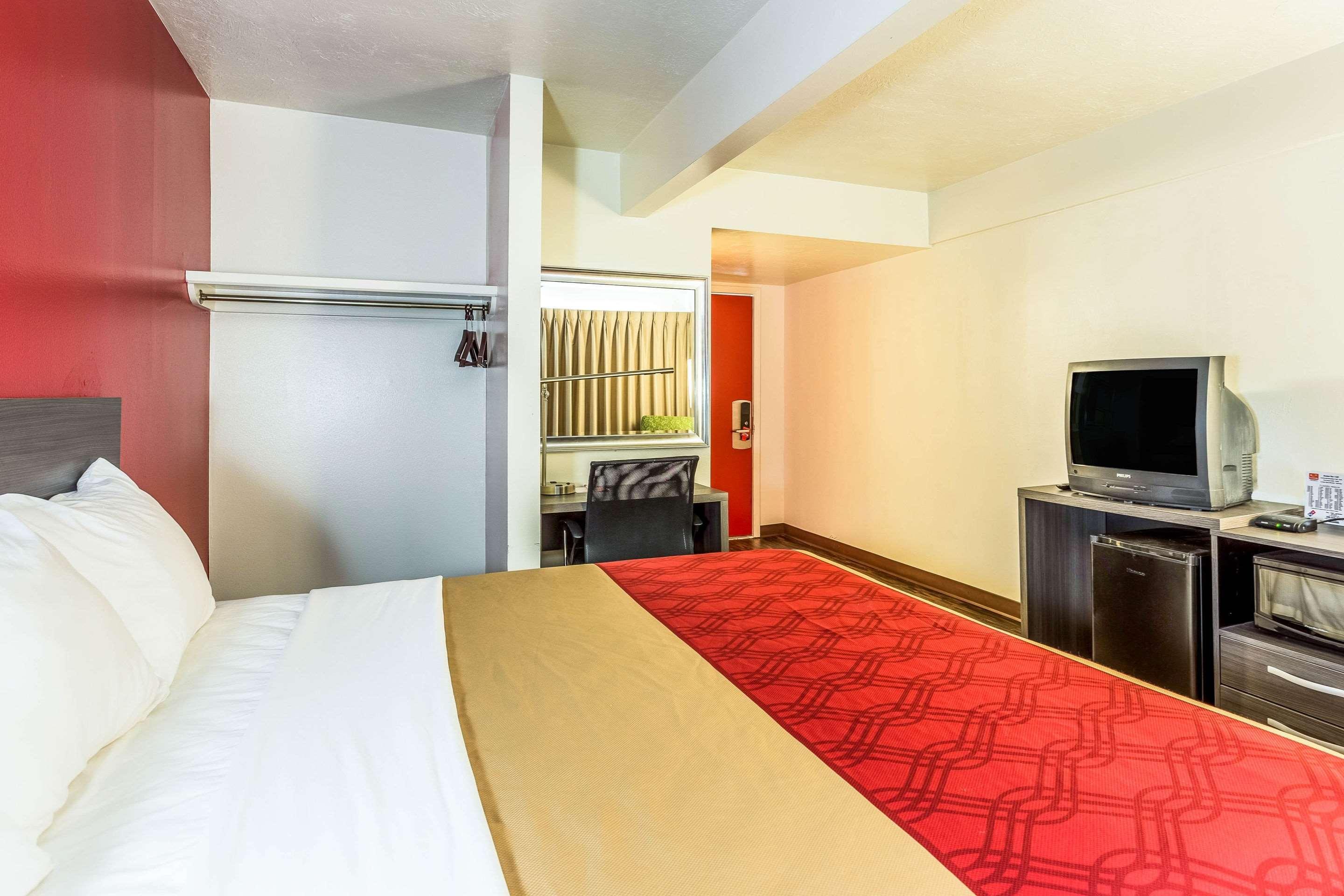 Econo Lodge Near Snake River Idaho Falls Exteriör bild