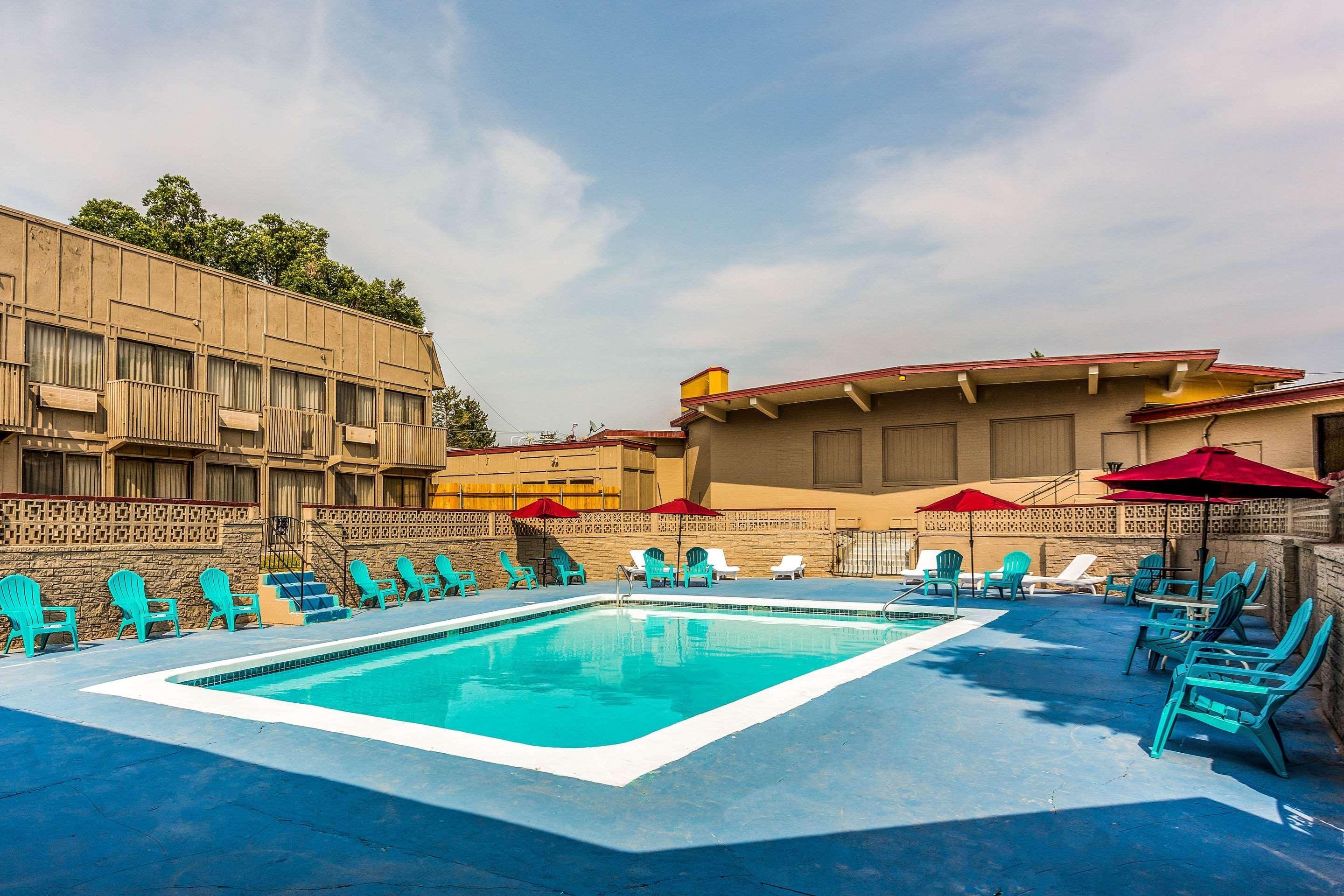 Econo Lodge Near Snake River Idaho Falls Exteriör bild